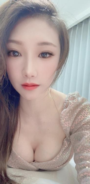 虹口长腿白嫩欲姐