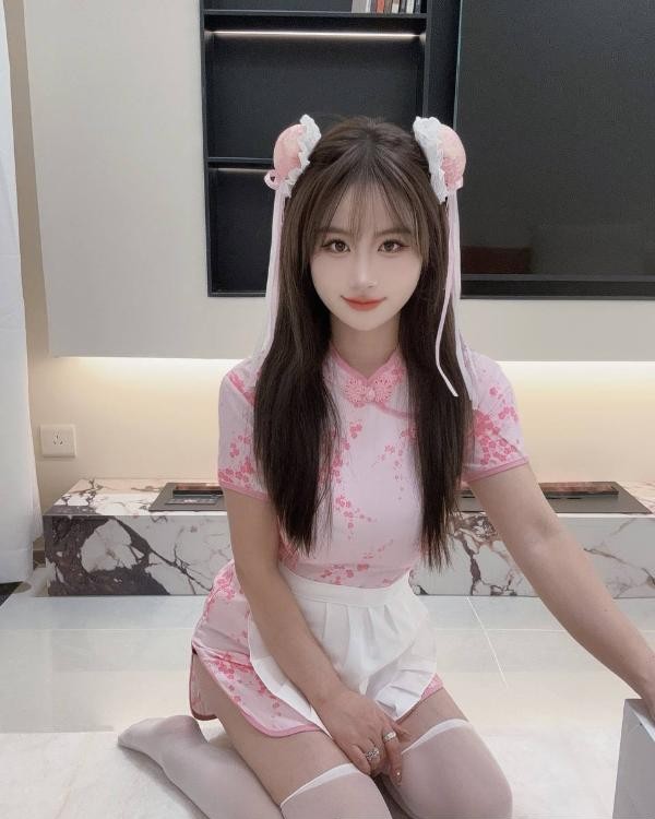 长沙大胸JK骚妹