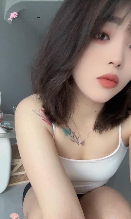 二刷服务淫女夏夏