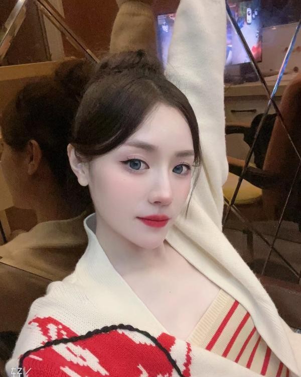 南开颜控中项77姐