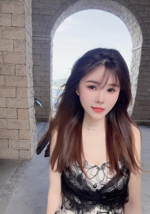 海珠大波轻熟莎姐