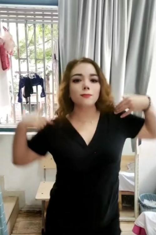 杨浦骚妇红辣椒