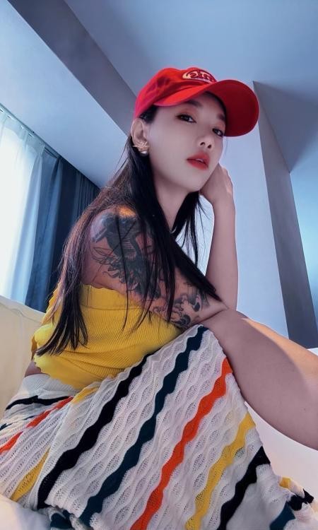 性价比超高美女铭铭