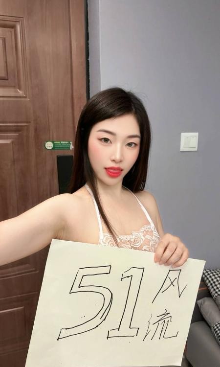 上城抱操骚妇冰冰