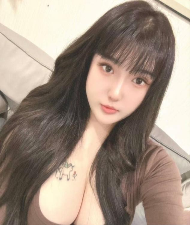 番禺美胸丰满妹子玲珑