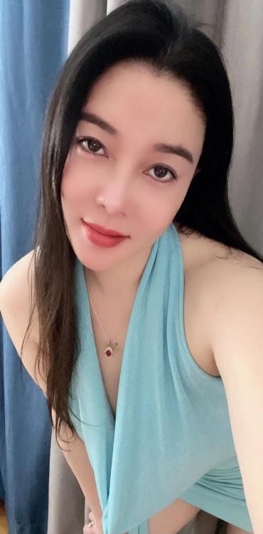 二刷风骚少妇小如