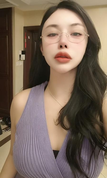 风情万种的少妇蓓蓓