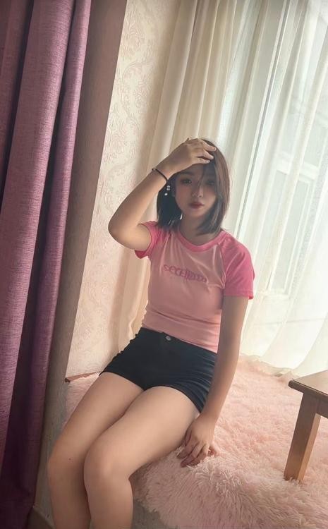 卡哇伊小美女