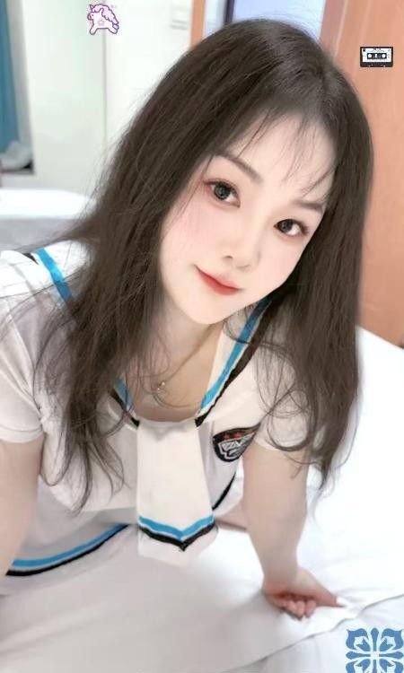 成华区眼镜小妹