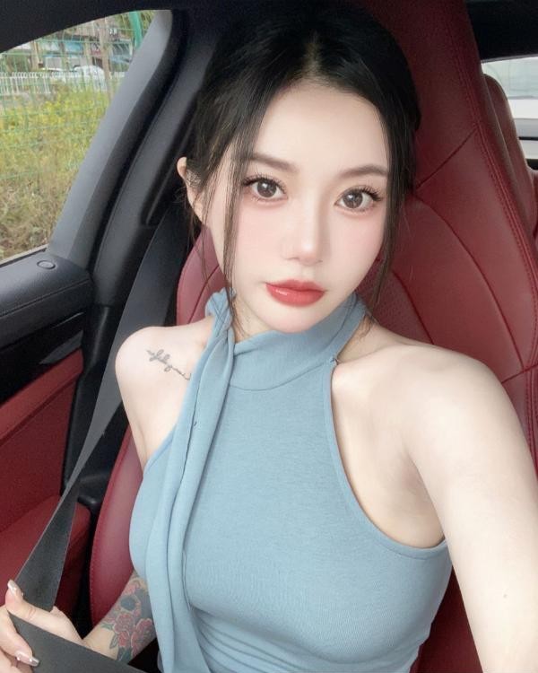 南开服务大胸川妹子