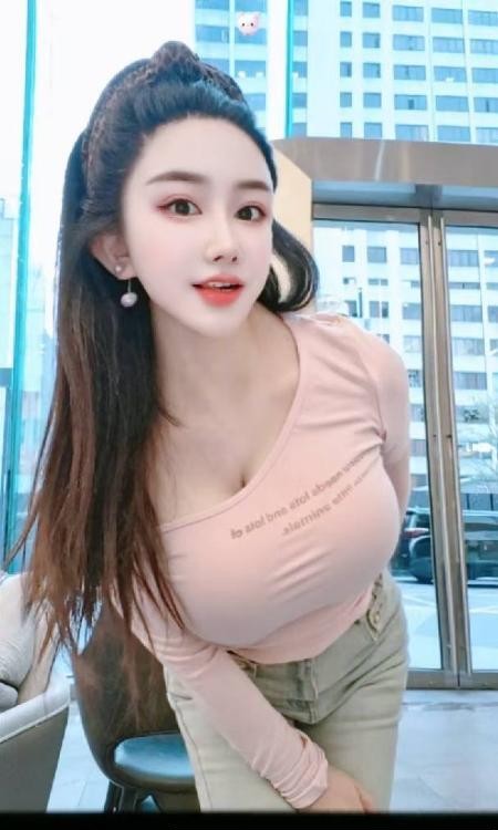 高颜瑜伽老师希希