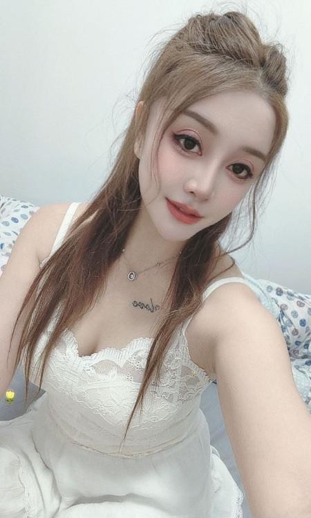 天府二街肤白貌美丽莎