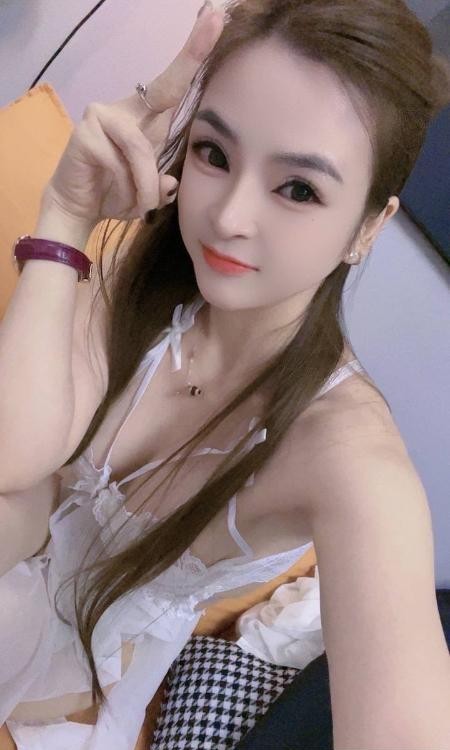 二刷武侯骚妹子小爱茜