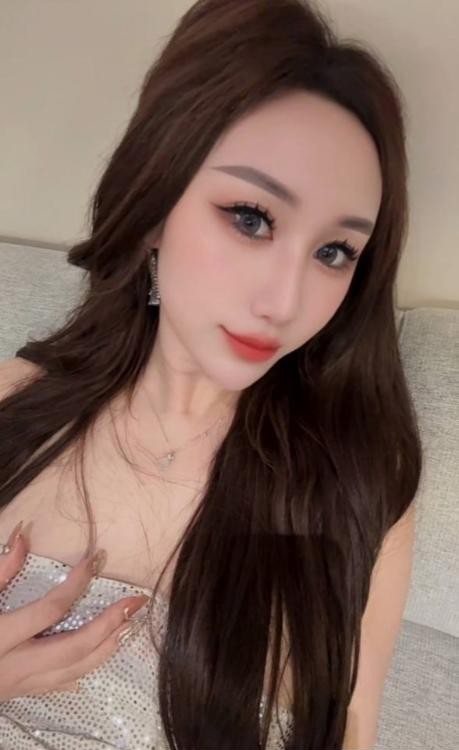 普陀童颜巨乳大美