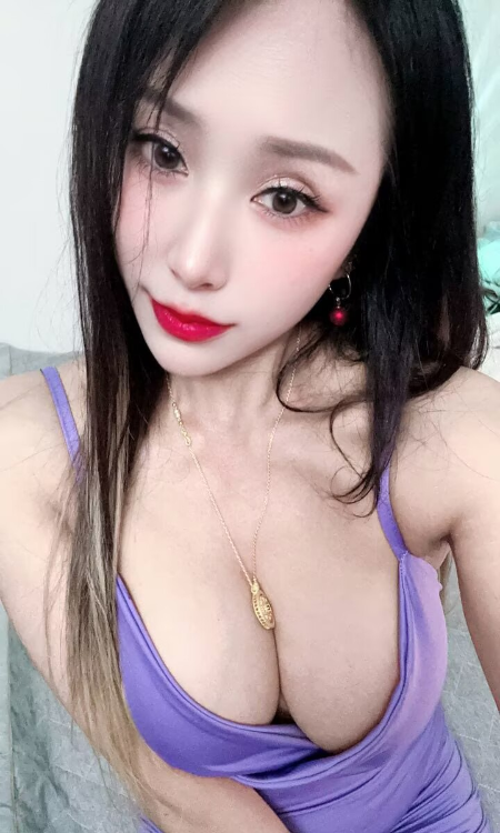 气质御姐白雪