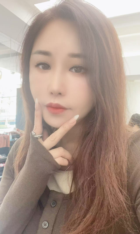 海珠大胸小辣椒