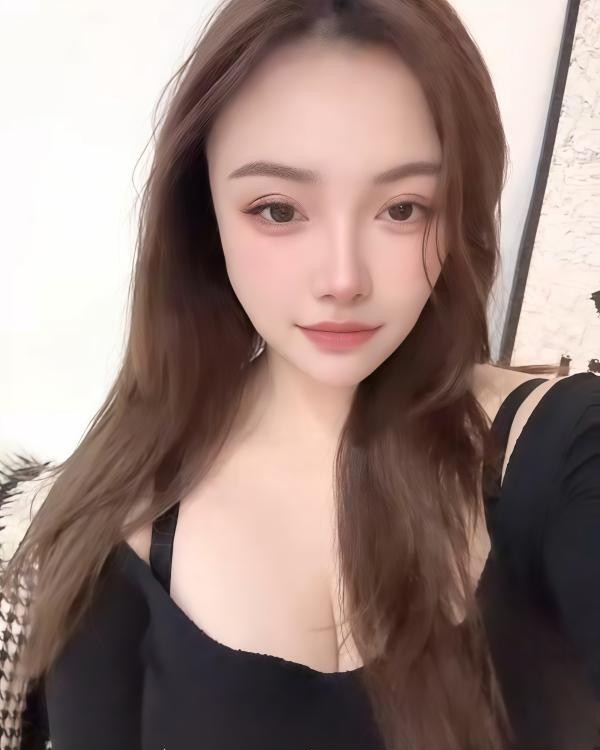 岳麓F奶小琴