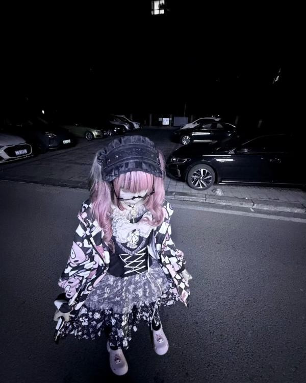 二次元精神小妹