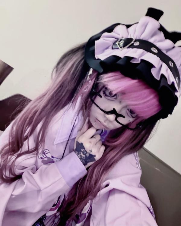 二次元精神小妹