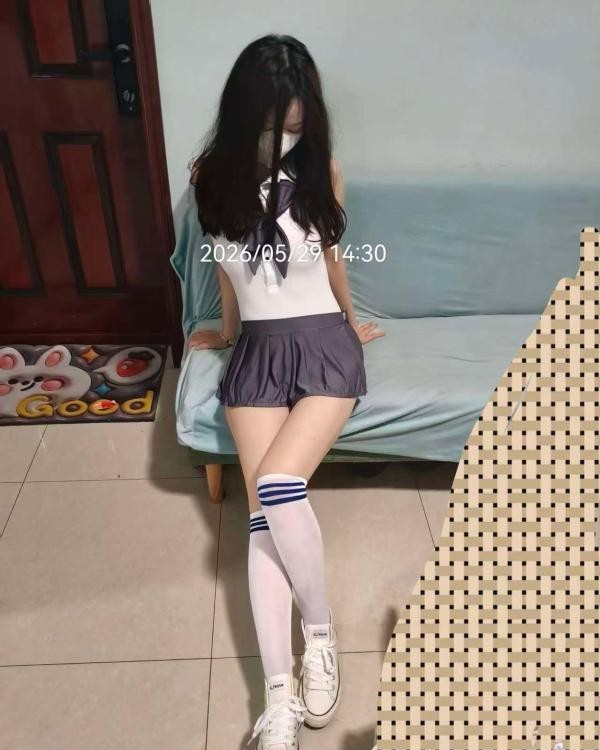 光谷红人媚老师