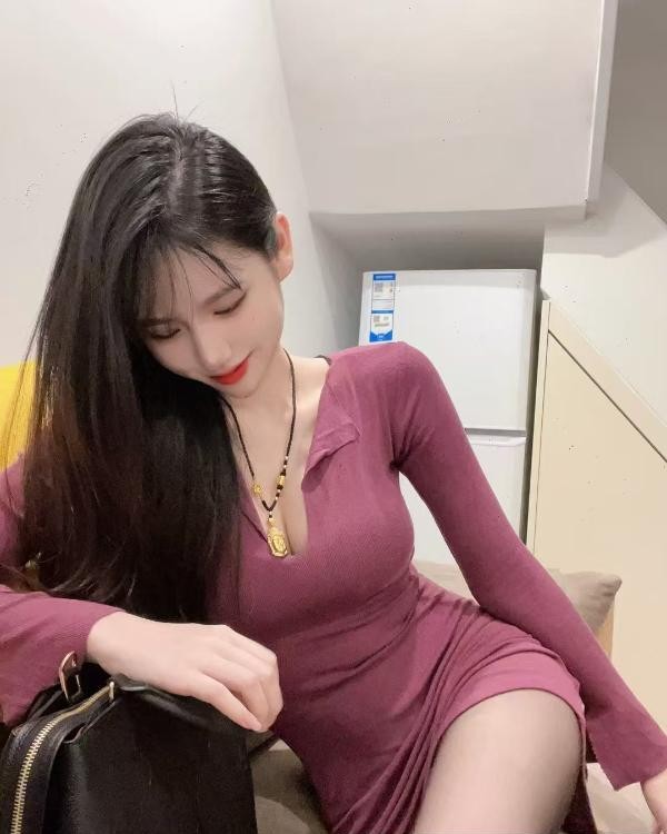 妩媚翘臀小骚货