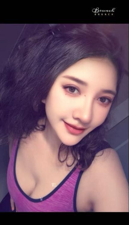 金融城漂亮美女加依娜