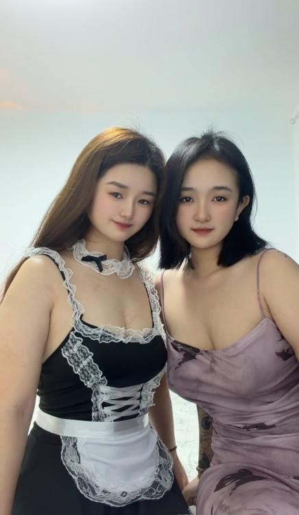 双飞口爆颜射姐妹花
