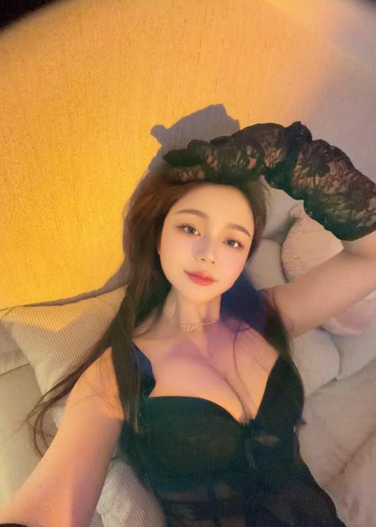 二刷南门大胸鲍鱼妹