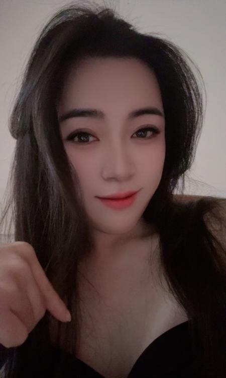 长腿少妇