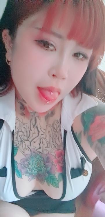 口活很好的大奶骚货