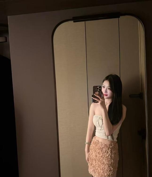 娇小可爱中项美女推荐