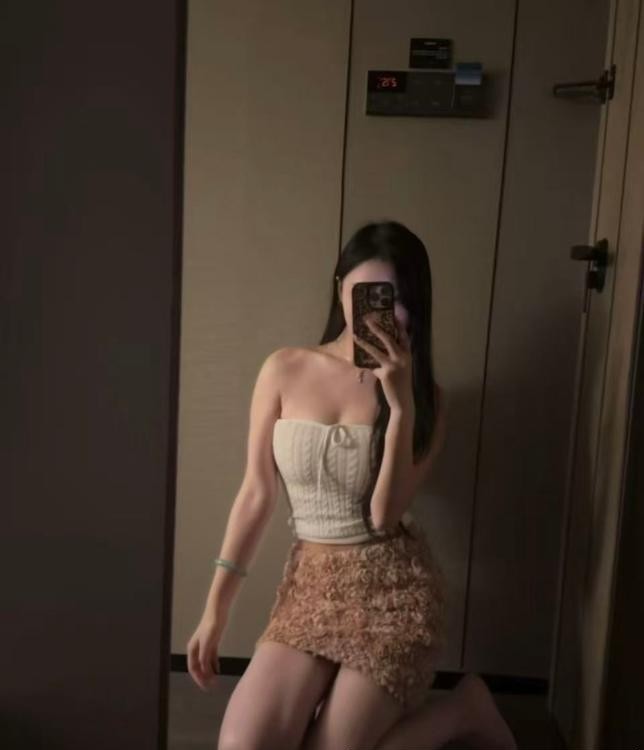 娇小可爱中项美女推荐