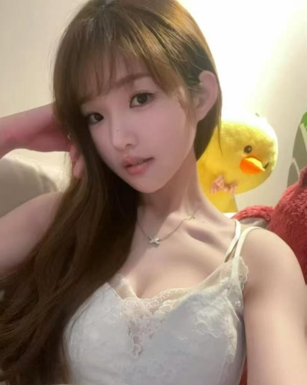 闵行高颜纯情嫩妹
