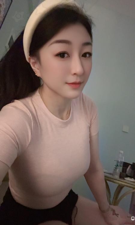 天河舌吻瑶瑶可拍AV