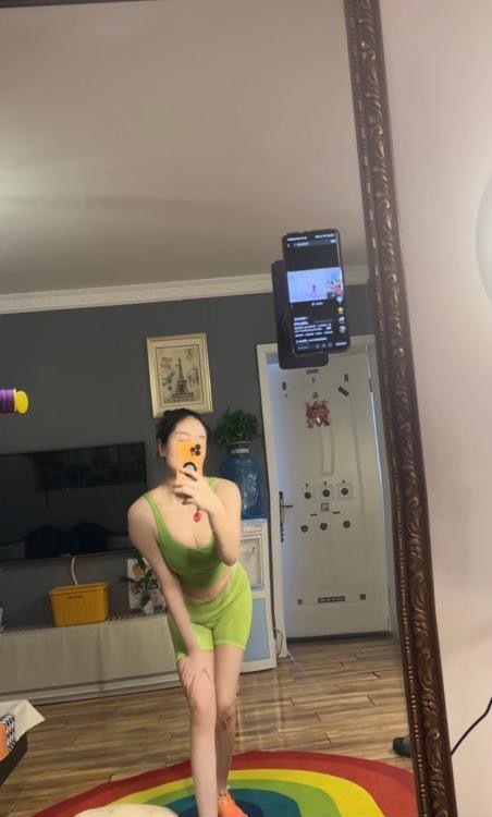 普陀特骚的双飞姐妹花