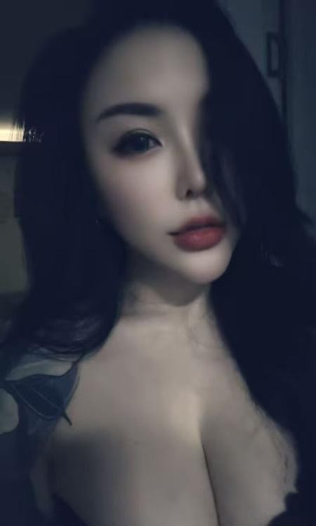 栖霞巨乳肥臀