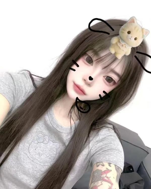 精神小妹夏夏