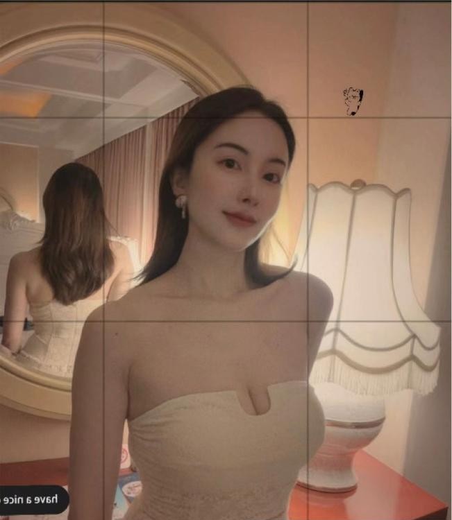 服务系朱莉老师
