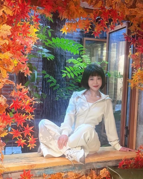 大胸翘臀风骚老师