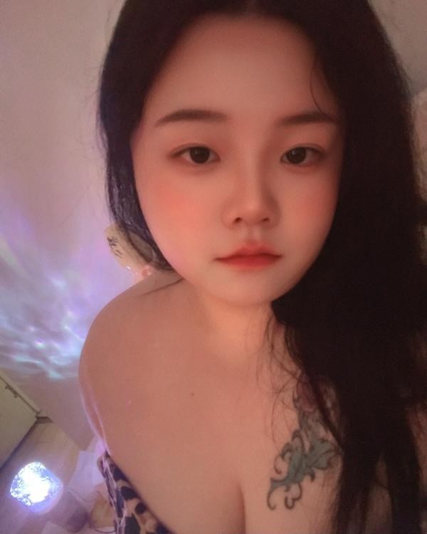 康桥坦克妹妹