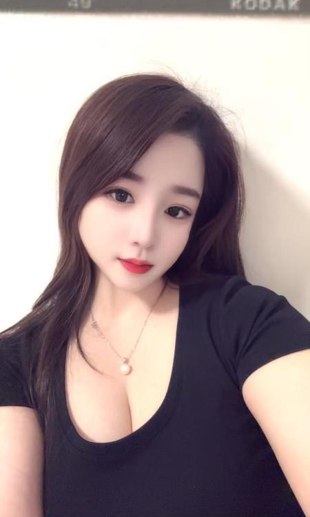 性感F奶小桃子