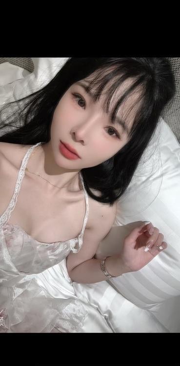 清纯又软萌的小蝶