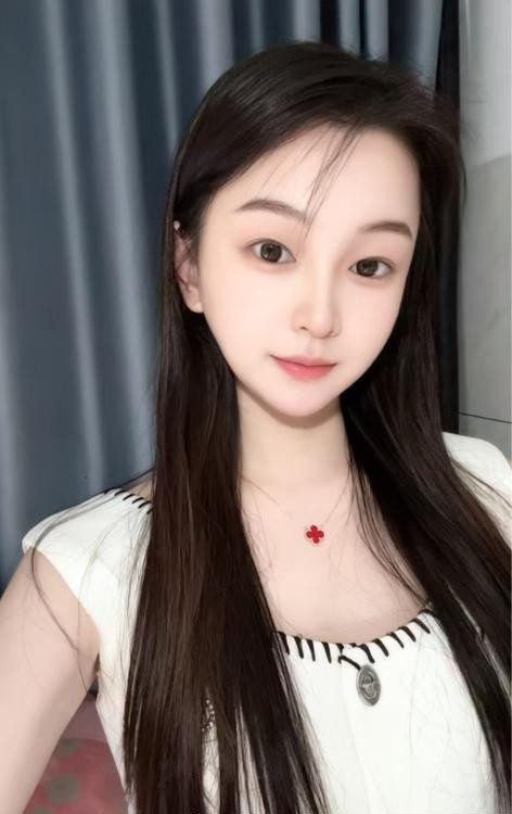 拱墅果果小姐姐