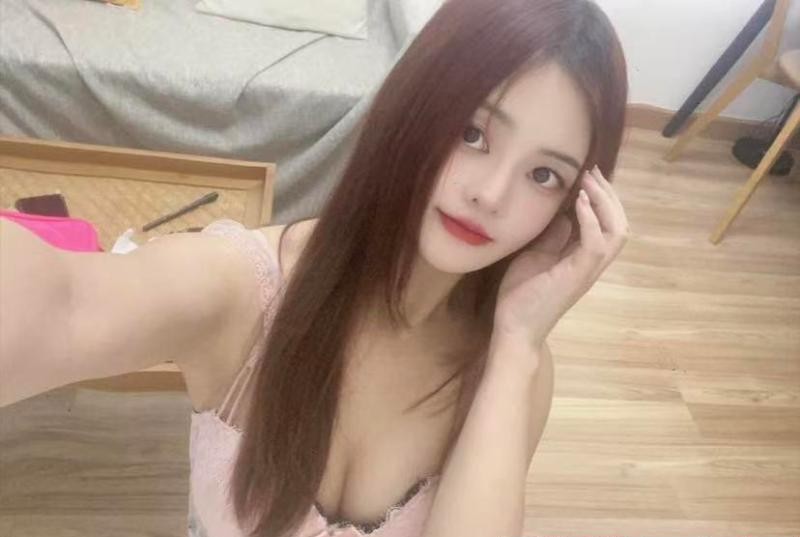 三点粉美女九儿