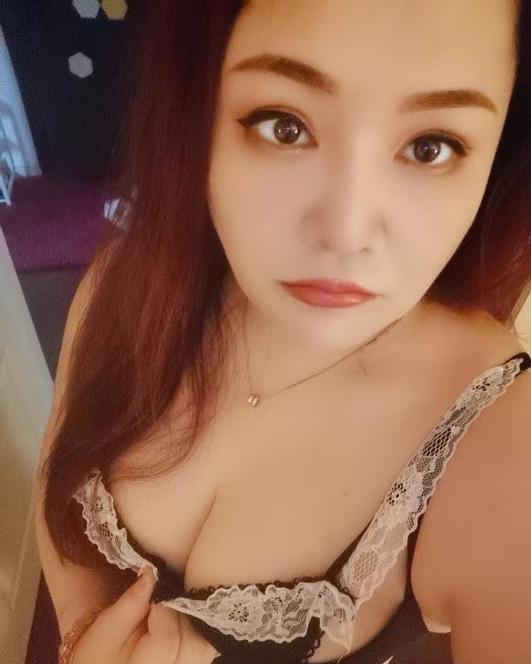 玄武门大胸熟女