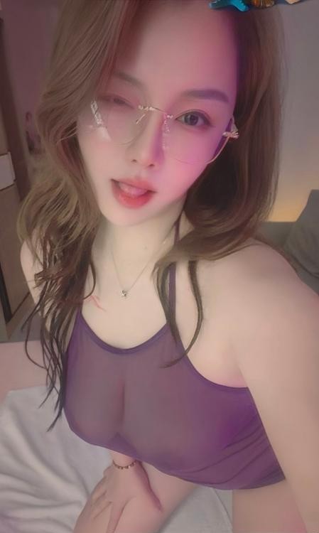 西青巨乳少妇艾艾