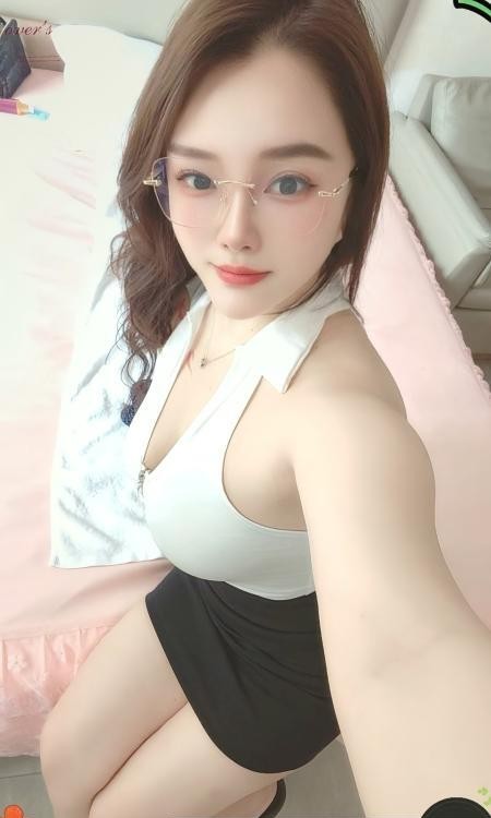 西青巨乳少妇艾艾