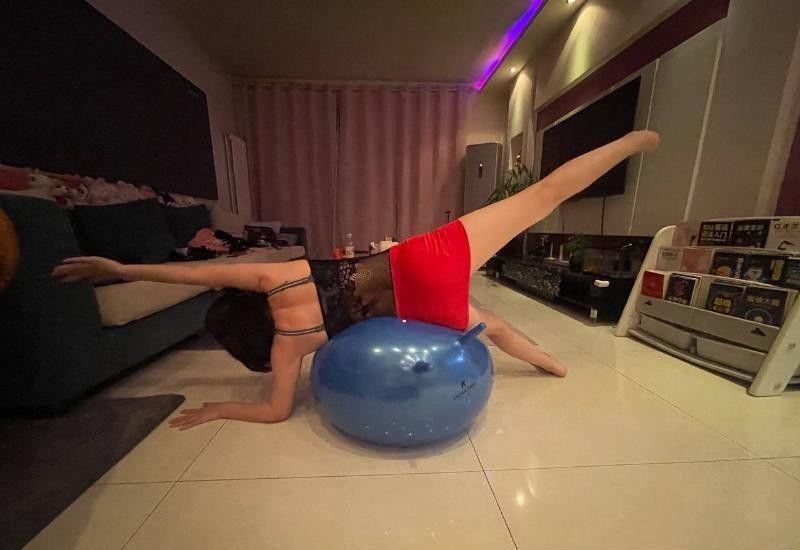 性感少妇爱了爱了