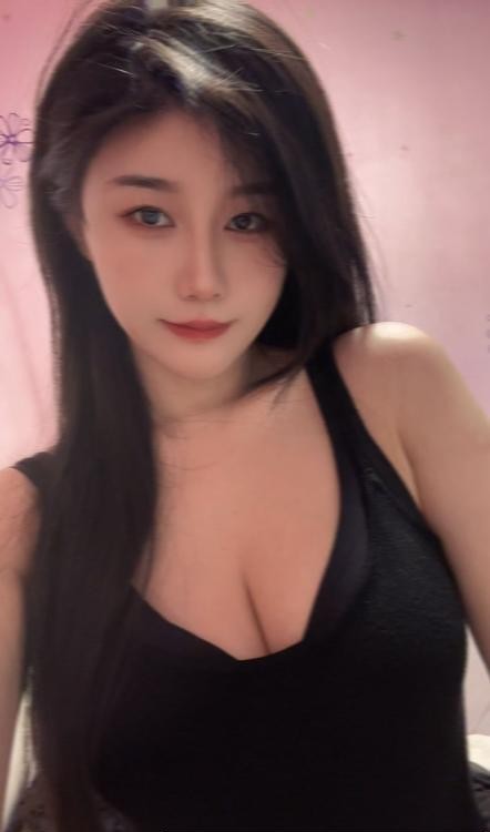 兼职妹曼曼