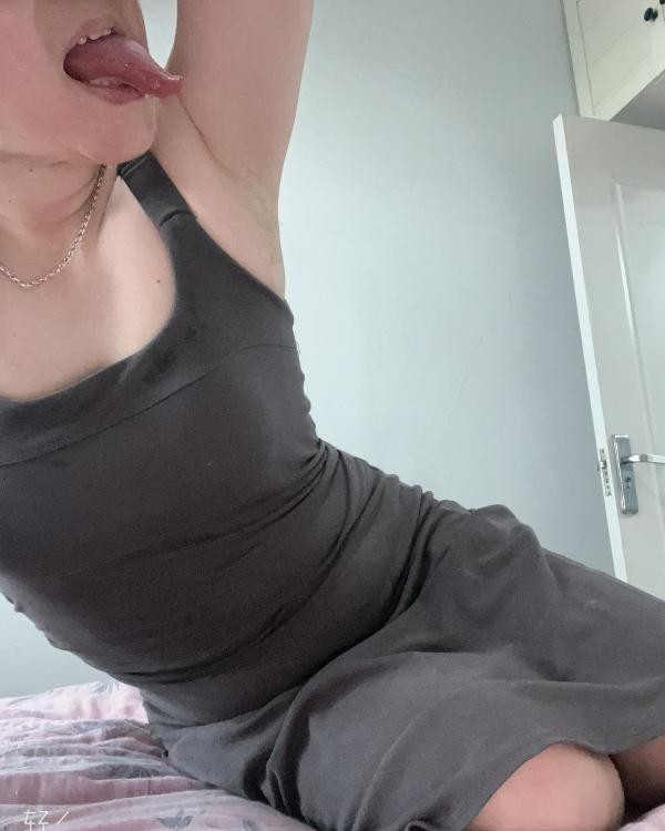 制服诱惑的少妇